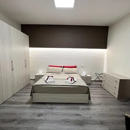 Le Dimore Di Luciana - Suites & Apartments Lecce Exterior foto